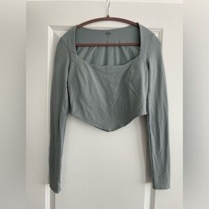 Soft Alo Sculpt Top in Sage
